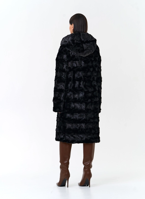Шуба из меха норки с капюшоном