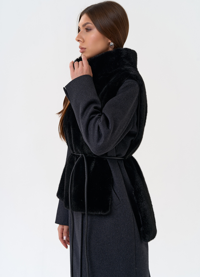 Женская манишка из эко меха в черном цвете модель № 31269 универмаг малина