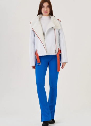 Женская дубленка белого цвета Женская дубленка белого цвета