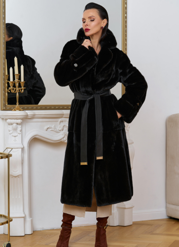 Женская шуба из меха норки blackglama с поясом