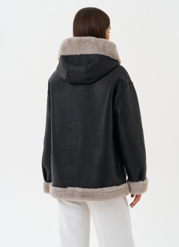 Женская эко дубленка с капюшоном