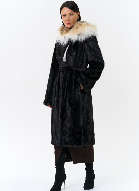 Норковая шуба с рысью в черном цвете