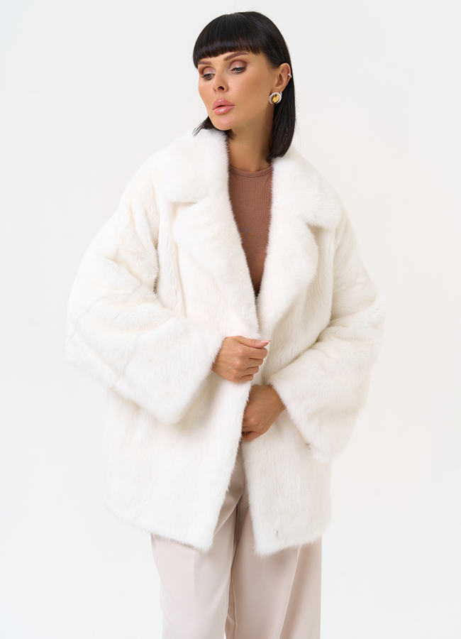 Шуба из меха норки белого цвета модель № 31378 универмаг малина