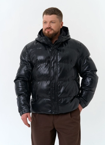Мужской пуховик из эко кожи с капюшоном фото